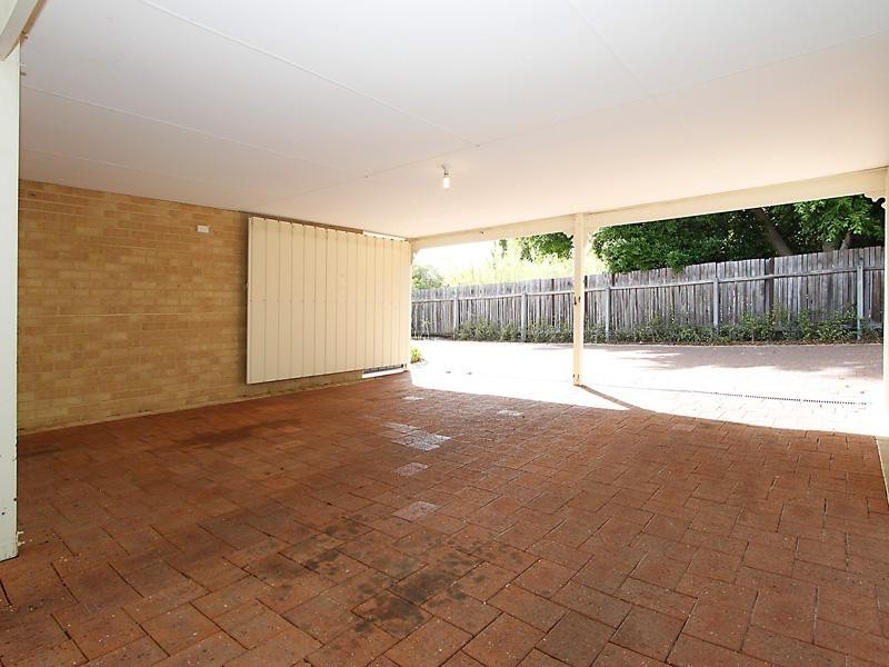 42B River Road, Bayswater WA 6053