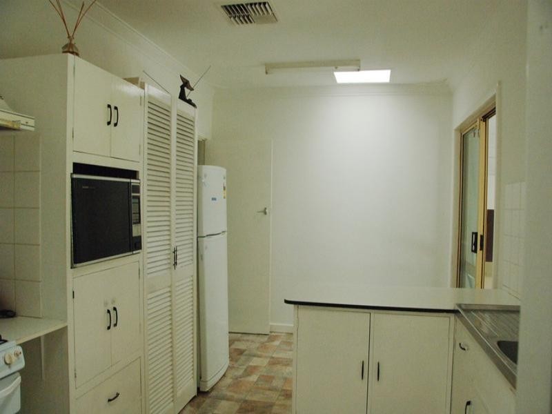 65 Wycombe Street, High Wycombe WA 6057