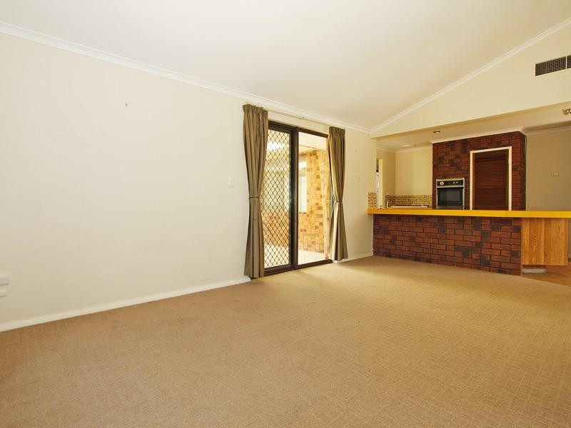 451 Marangaroo Drive, Alexander Heights WA 6064
