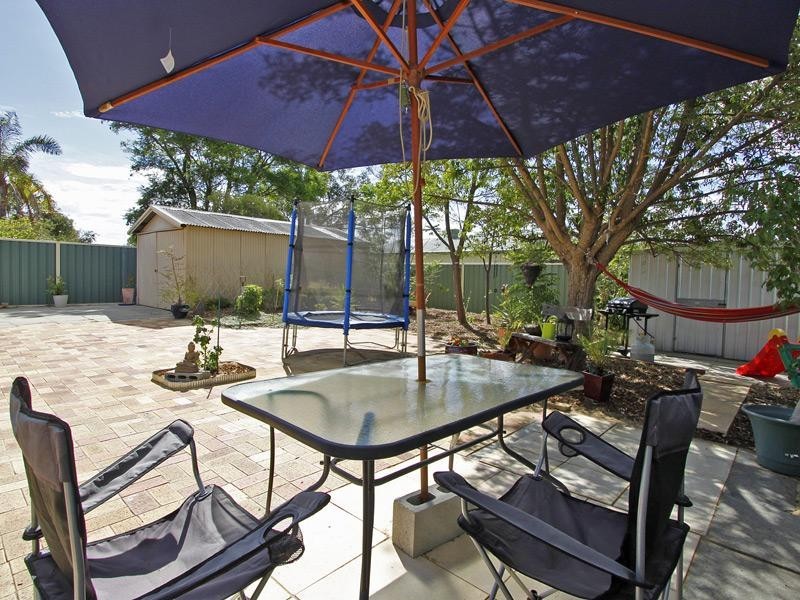 30 Schofield Street, Eden Hill WA 6054