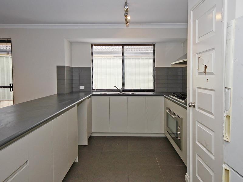 24 Modena Place, Balga WA 6061