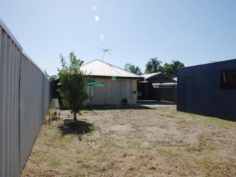 22 Weddall Road, Lockridge WA 6054