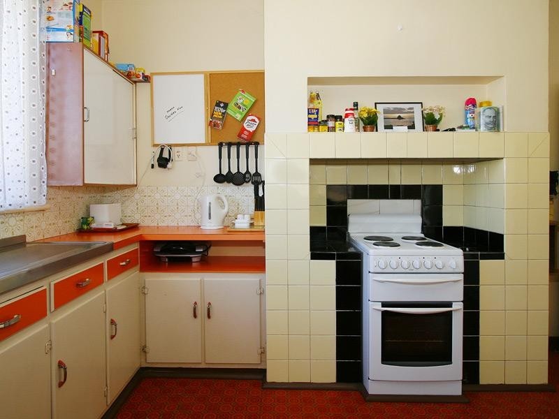 100 Second Avenue, Bassendean WA 6054