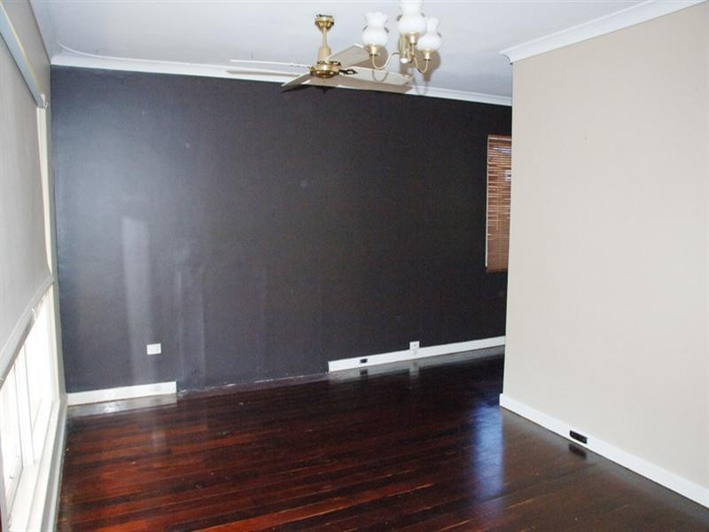 10 Afric Street, Middle Swan WA 6056