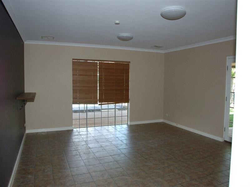 10 Afric Street, Middle Swan WA 6056