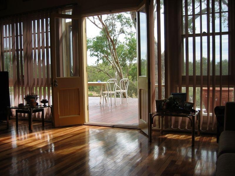 6 Anzac Terrace, Bassendean WA 6054