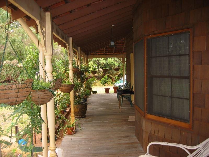 6 Anzac Terrace, Bassendean WA 6054