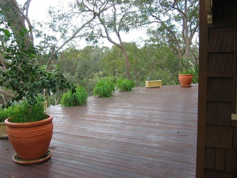 6 Anzac Terrace, Bassendean WA 6054