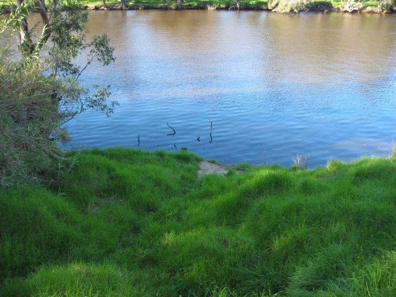 6 Anzac Terrace, Bassendean WA 6054