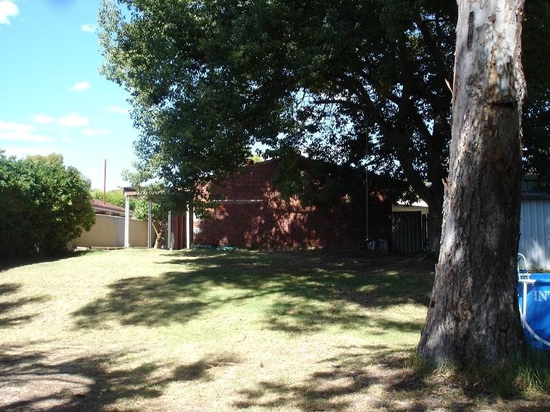 106 Hamilton Street, Bassendean WA 6054