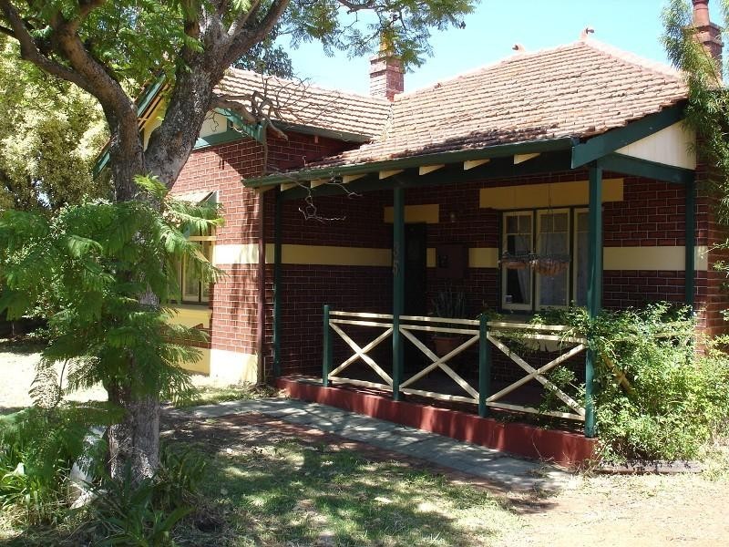 35 Guildford Road, Ashfield WA 6054