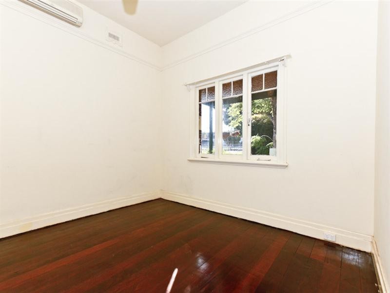 35 Guildford Road, Ashfield WA 6054