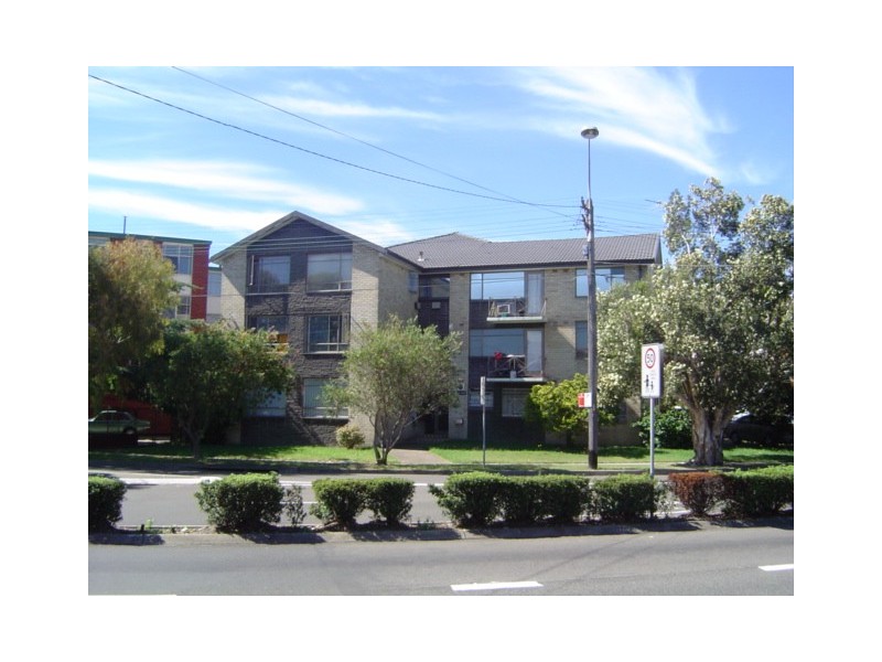 2 Maloney Street, Eastlakes NSW 2018