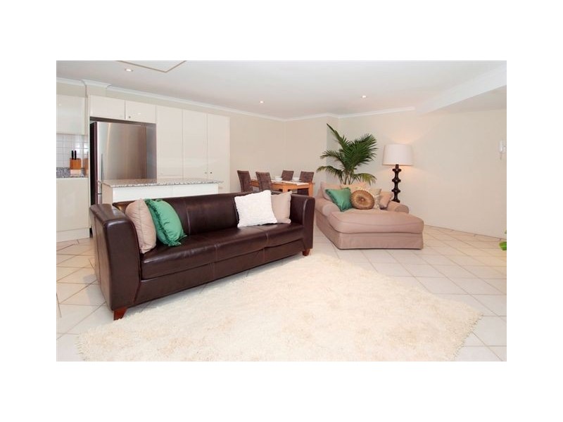 30 Folkstone Avenue, Botany NSW 2019