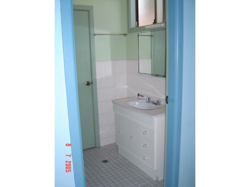 16 Caley Street, Chifley NSW 2036