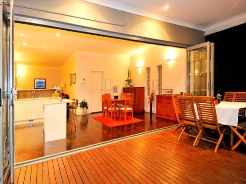 19 Ripon Way, Rosebery NSW 2018