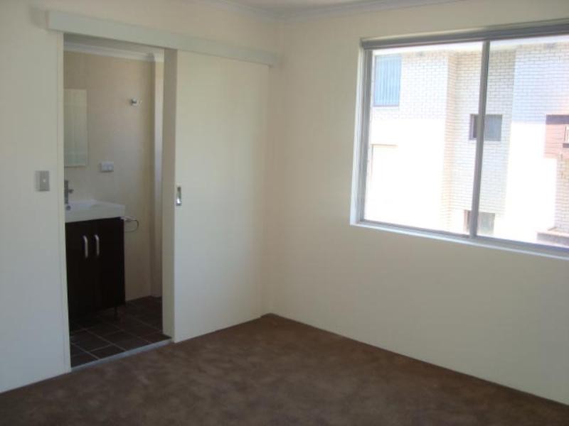 106 Beach Street, Coogee NSW 2034