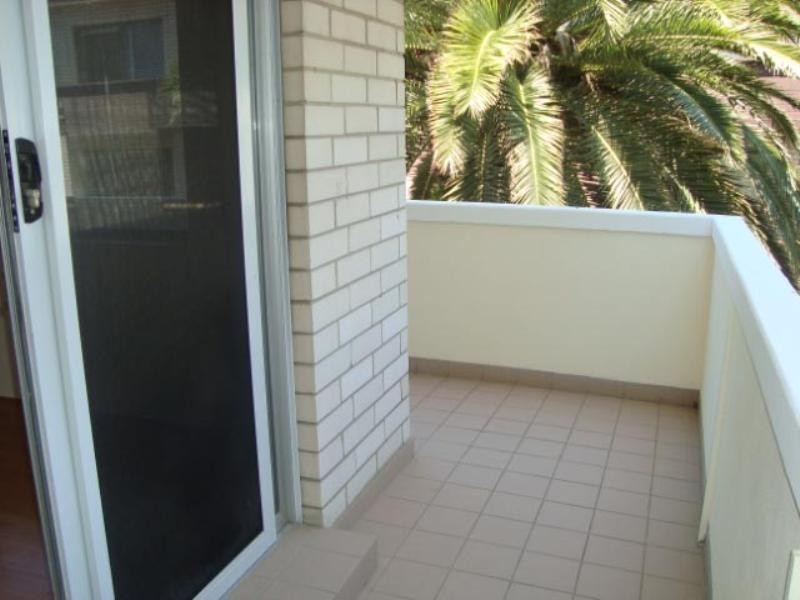 106 Beach Street, Coogee NSW 2034