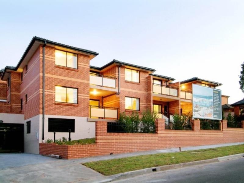 1-3 New Orleans Crescent, Maroubra NSW 2035