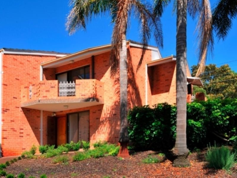 1/1A Anzac Parade, Kensington NSW 2033