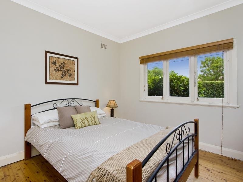 15 Flora Street, Mascot NSW 2020