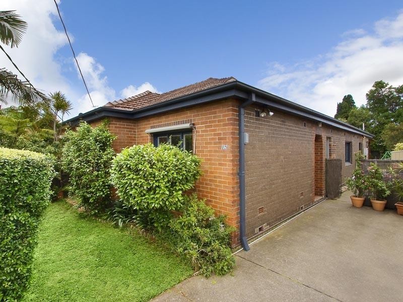 15 Flora Street, Mascot NSW 2020