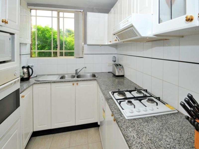 2/102 Carrington Road, Waverley NSW 2024