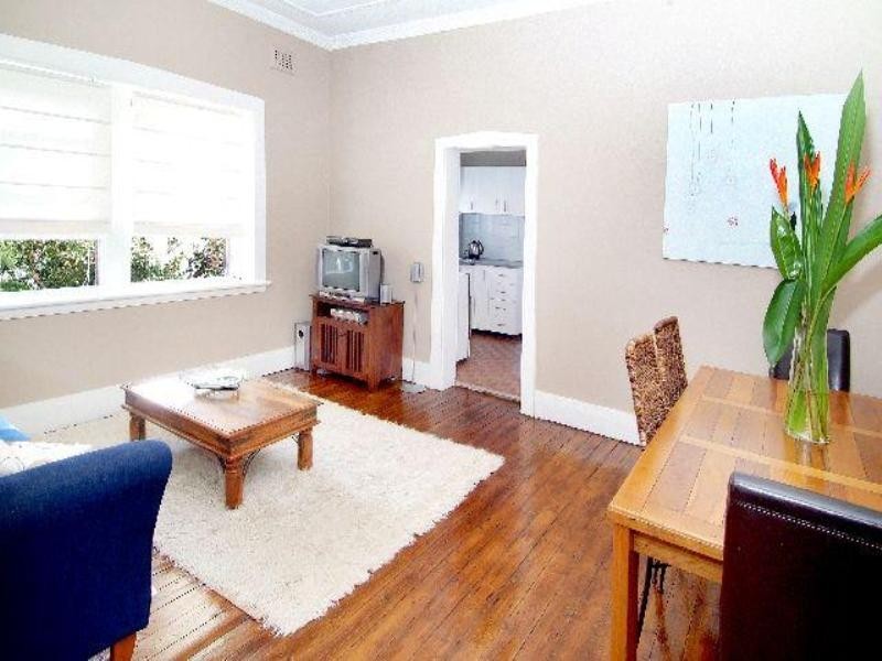 126 Coogee Bay Road, Coogee NSW 2034