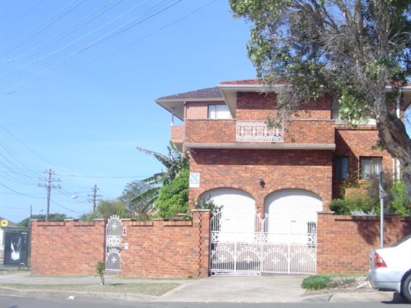 27 Nymbodia Street, South Coogee NSW 2034