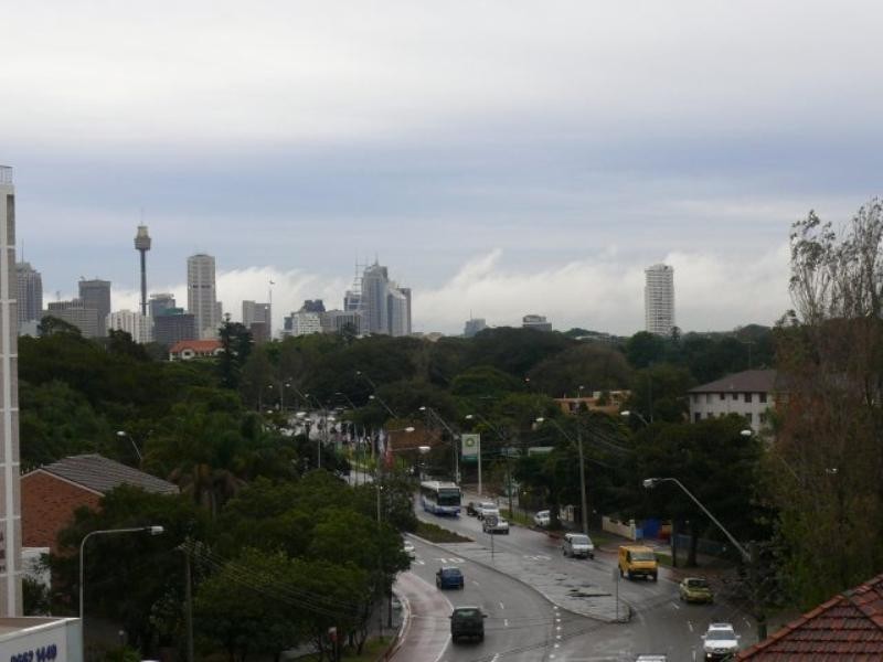 76 Anzac Parade, Kensington NSW 2033