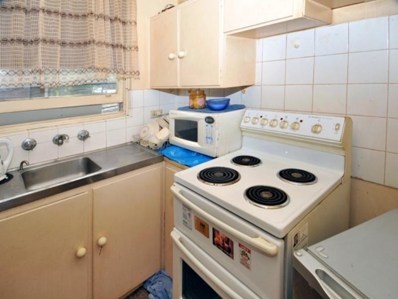 2/15 Unsted Crescent, Hillsdale NSW 2036