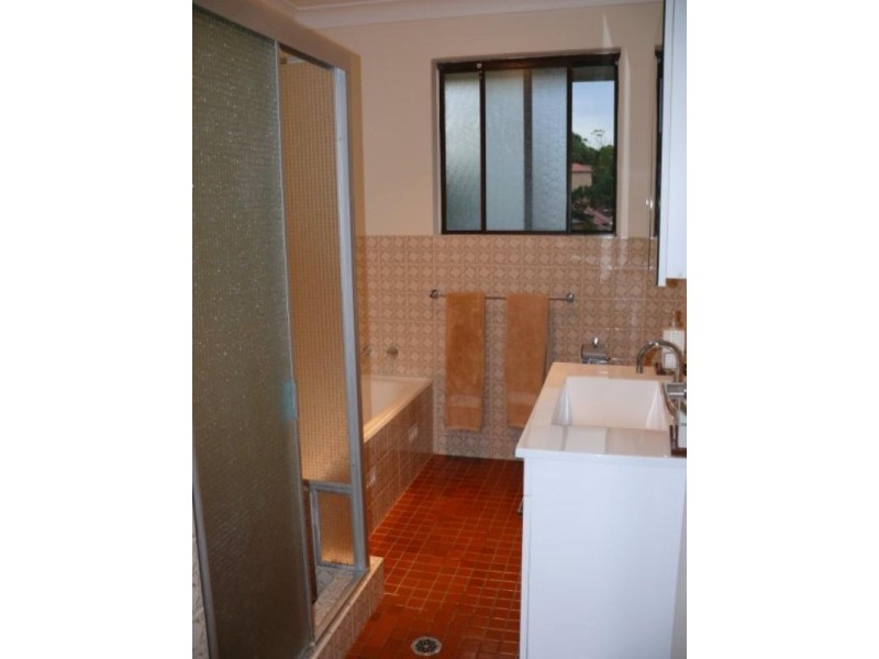 98 Todman Avenue, Kensington NSW 2033