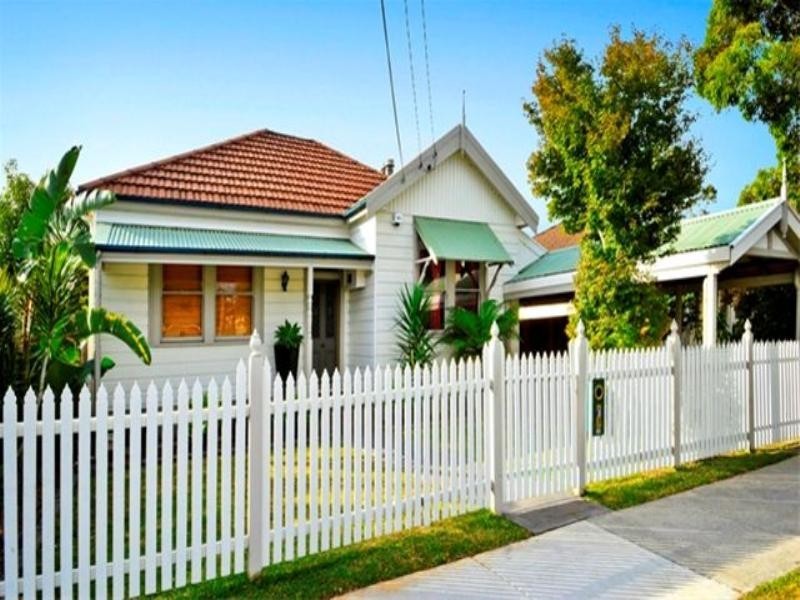 77 Isaac Street, Peakhurst NSW 2210