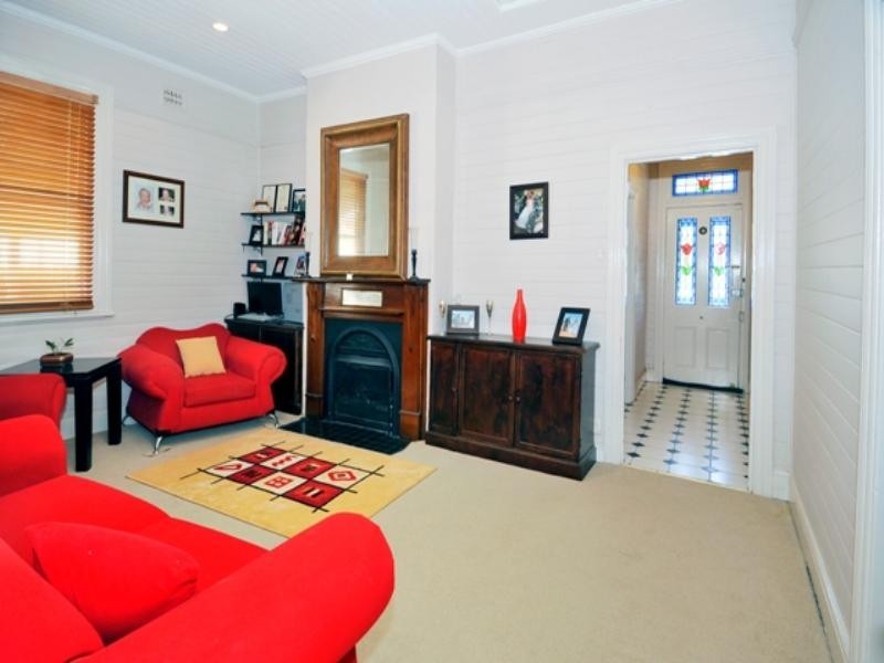 77 Isaac Street, Peakhurst NSW 2210