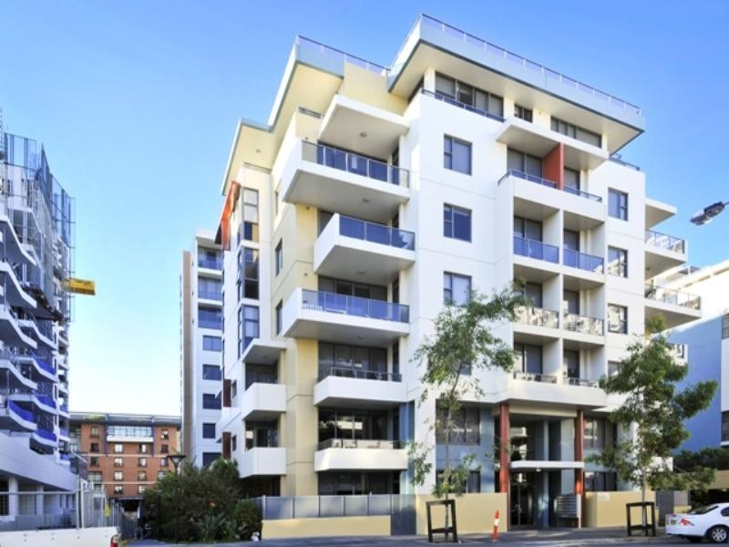 934/28 Danks Street, Waterloo NSW 2017