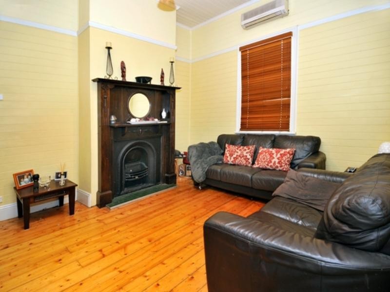 16 Johnson Street, Mascot NSW 2020