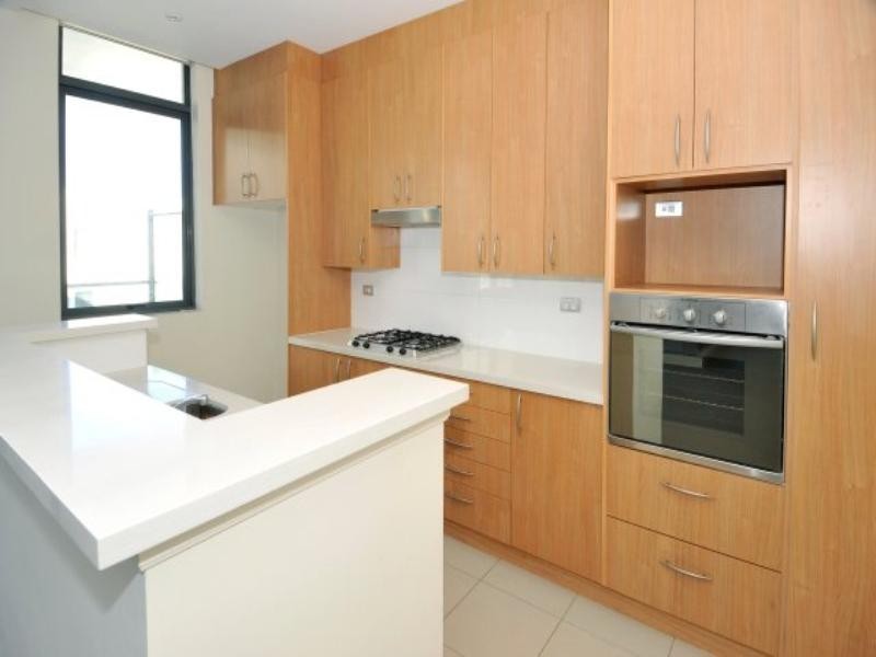 28 Danks Street, Waterloo NSW 2017