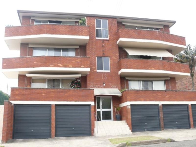 18 Bradley Street, Randwick NSW 2031