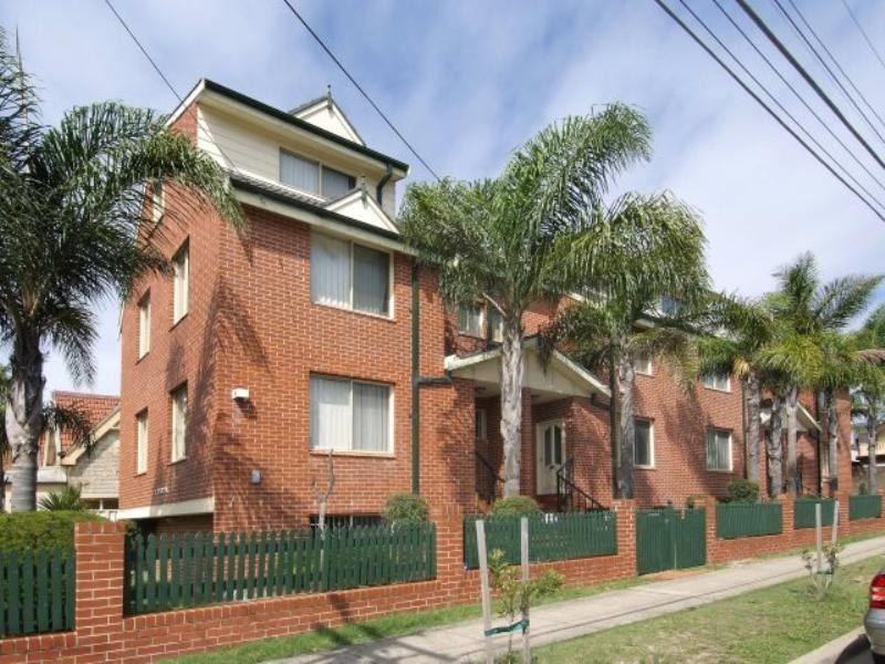 19 Doncaster Avenue, Kensington NSW 2033