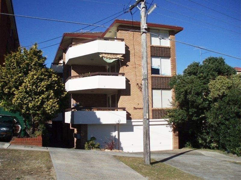 9 Hendy Avenue, Coogee NSW 2034