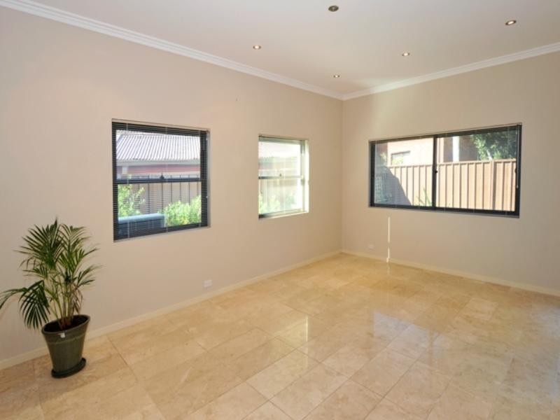 19 Dwyer Avenue, Little Bay NSW 2036