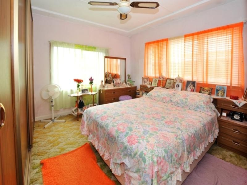 21 Hume Street, Chifley NSW 2036