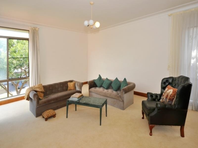 17 Cantrill Avenue, South Coogee NSW 2034