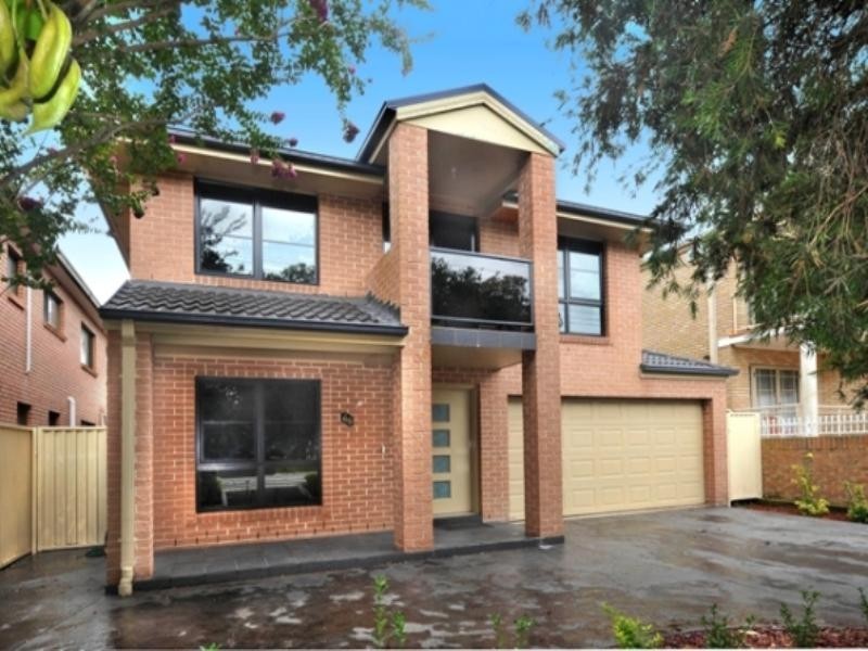 68 Sutherland Street, Mascot NSW 2020