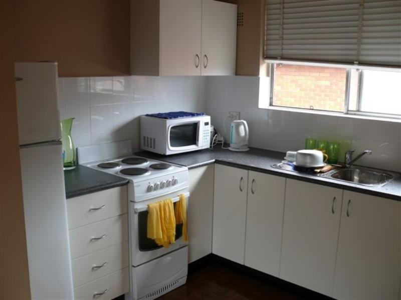 11 Templeman Crescent, Hillsdale NSW 2036