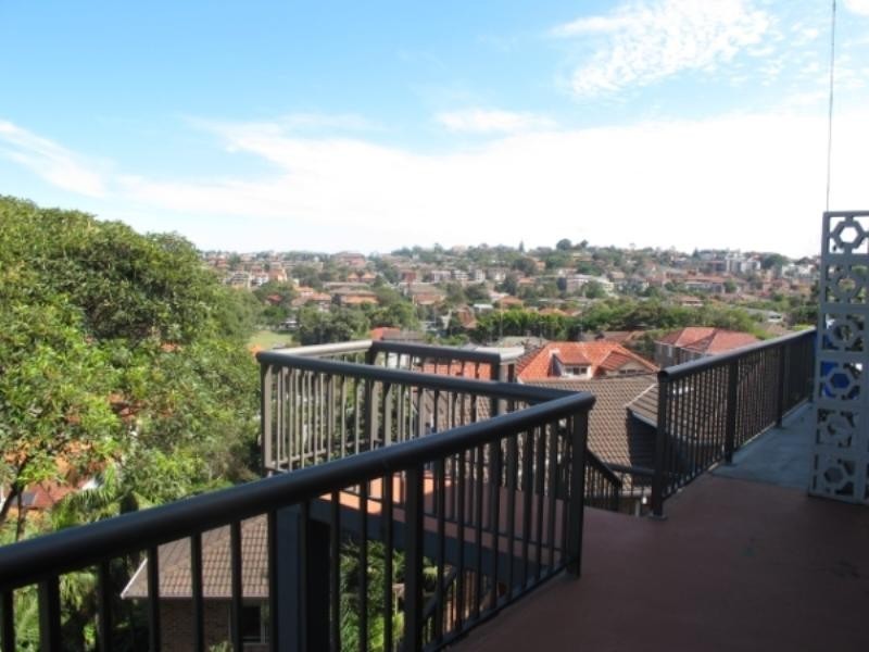 27 Mount Street, Coogee NSW 2034