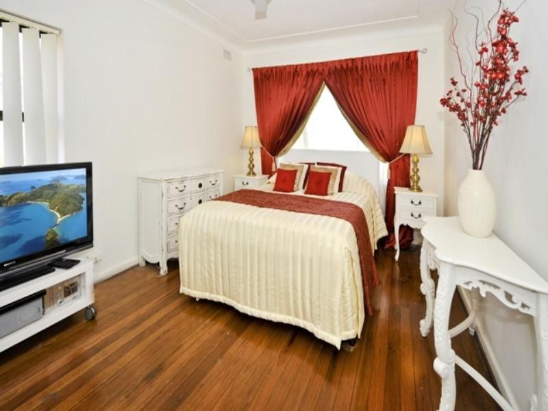 8 Fraser Avenue, Eastgardens NSW 2036