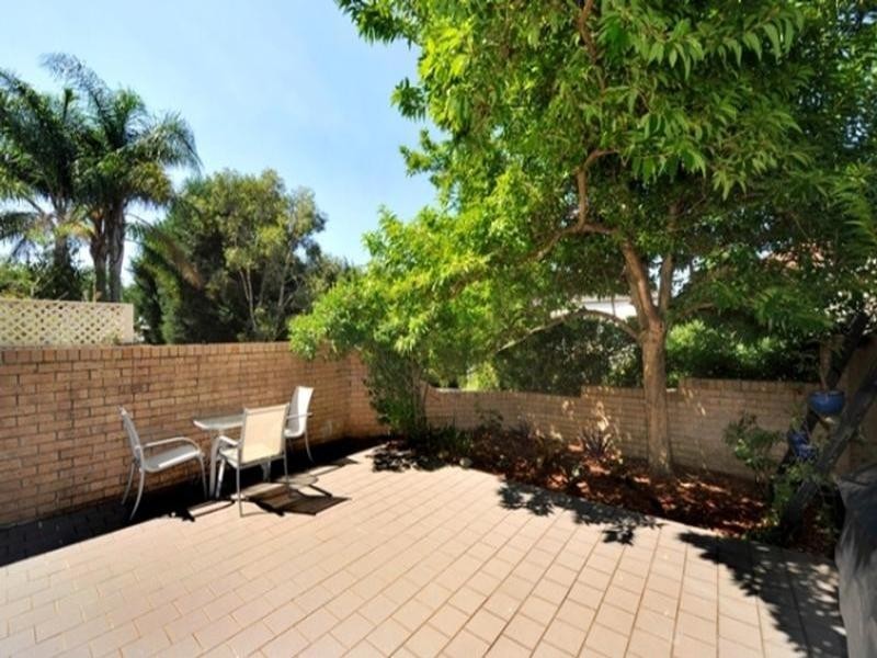 7/4-6 Edgecumbe Avenue, Coogee NSW 2034