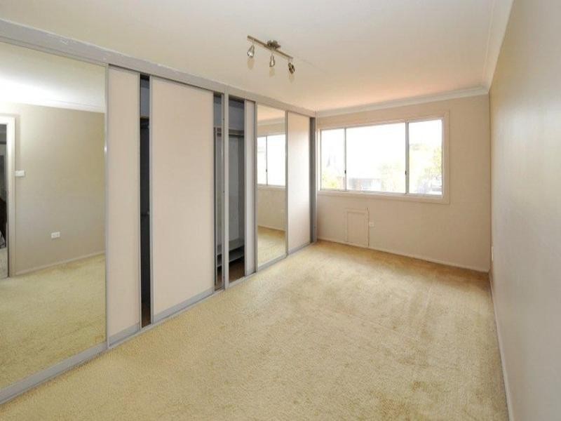 29 Carnegie Circuit, Chifley NSW 2036