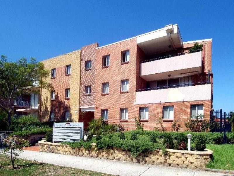 13/3-5 Kensington Road, Kensington NSW 2033